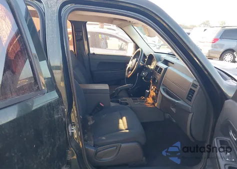 2011 Jeep Liberty Sport z USA, uszkodzony, nr VIN 1J4PN2GK3BW595486